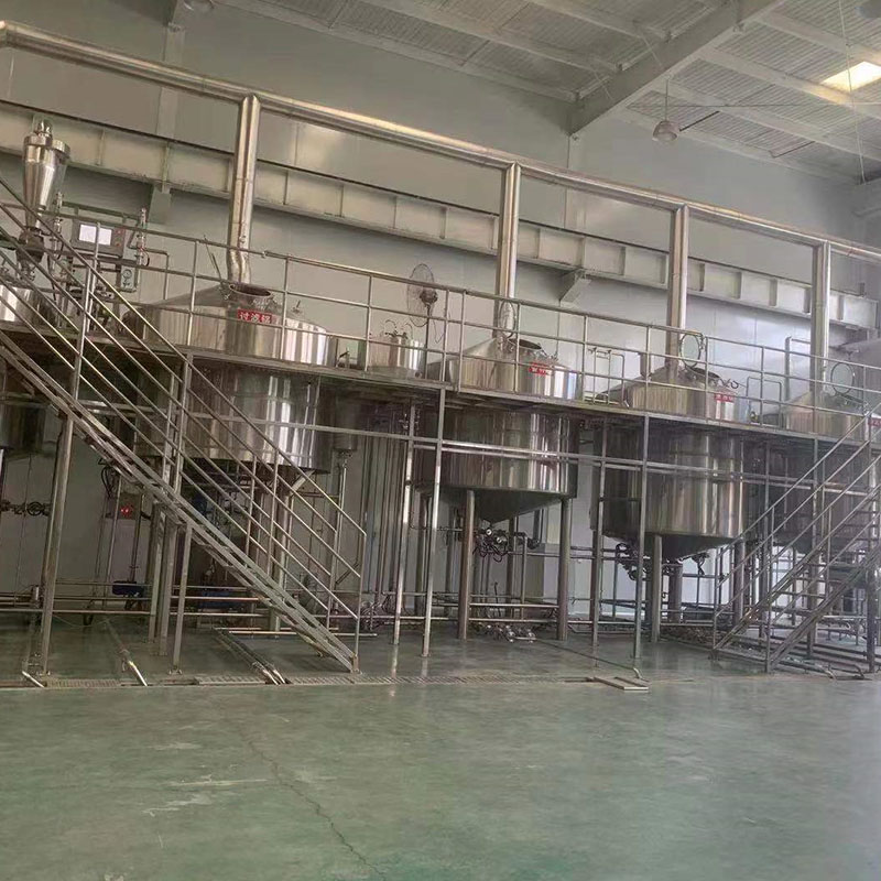 南岗精酿啤酒设备厂—平面布置、设备设计、制造、调试、培训等一条龙服务_COPY